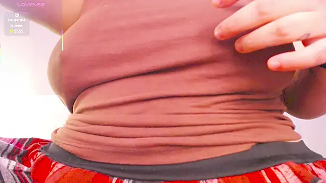 lucie_nicolls webcam