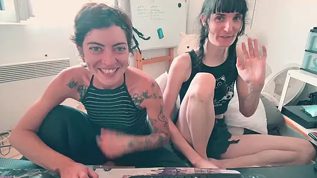 CeriseLapine webcam