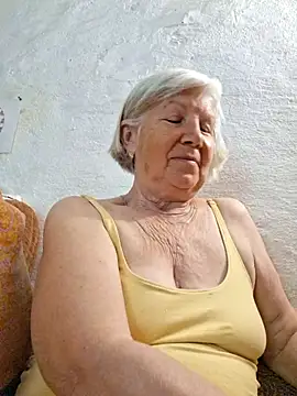 KlaudiaDarling webcam