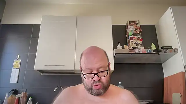 theitalianbear live cam