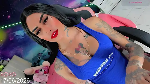 Nella_Dolls live cam