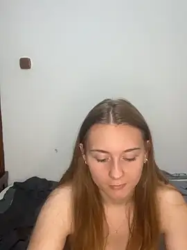 FlirtySophiaa webcam