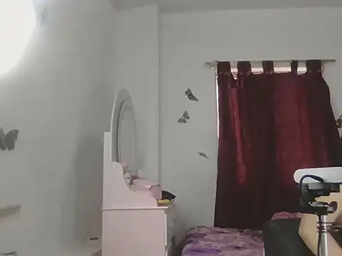 Victoria_Blaker webcam