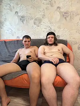 desiredude9 webcam