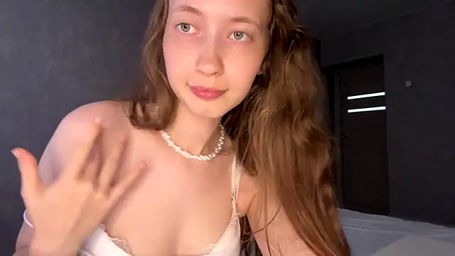 Watch Emily_Mur_ live on EroticFlix - High definition streams
