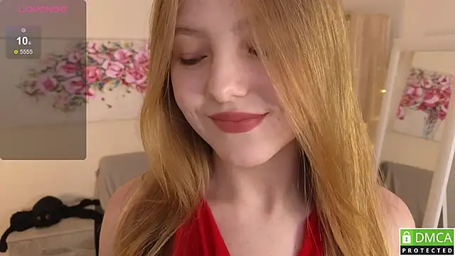 Watch Sue_Sanders live on EroticFlix - High definition streams
