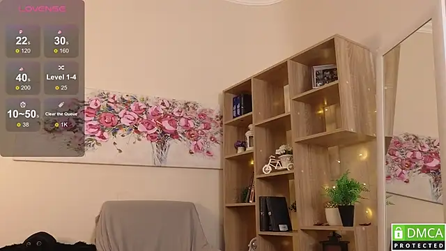 Watch Sue_Sanders live on EroticFlix - High definition streams