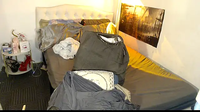 NinaDOM4CUM live cam