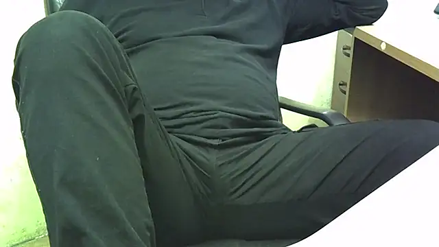 nikdov3 live cam