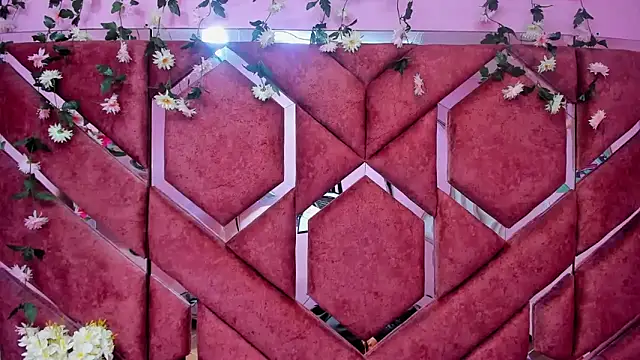 Nanis_James webcam