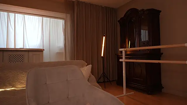aurora_nude live cam
