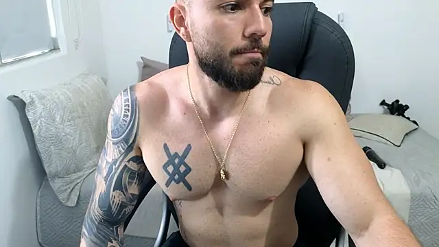 Isaac_Carter webcam