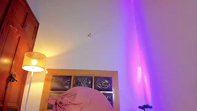 Zoe_sky1 webcam