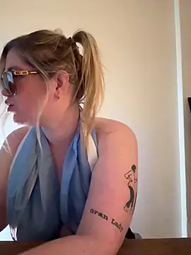 Granlady7 webcam