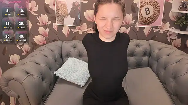 melanigrand - MelaniGrand's free webcam - UK Sex Cams