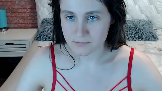 Holliy_Cooper live cam on StripChat