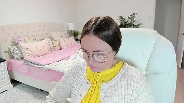 Vika73 webcam