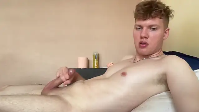sexybooii6968 - Sexybooii6968's free webcam - UK Sex Cams