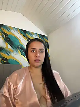 Antonella_Julieta webcam