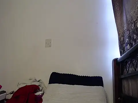 whimsicalwillow - Whimsicalwillow's free webcam - UK Sex Cams