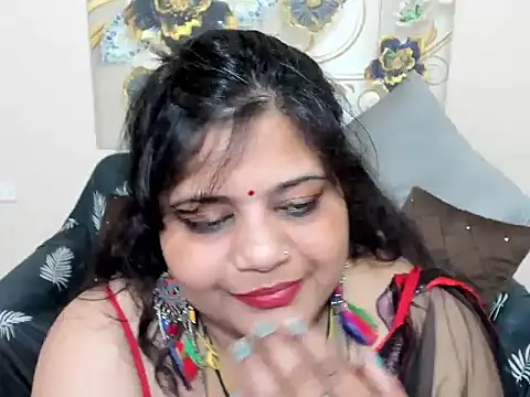 misssoniya3 live cam on StripChat