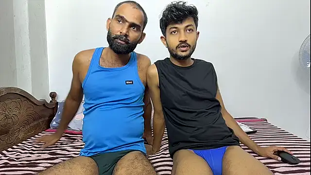 DesiDaddyandSon webcam