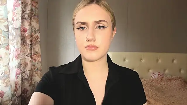 Watch SachikoSpyies live on EroticFlix - High definition streams