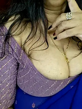 Aarna111 webcam