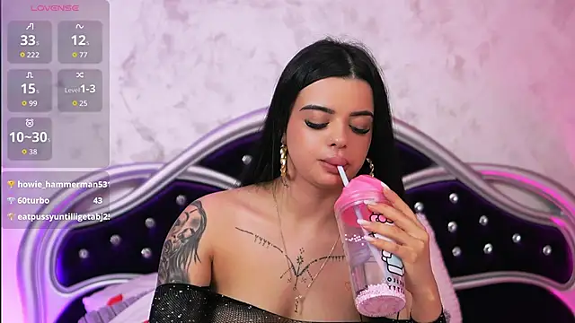 LollyLips_ webcam