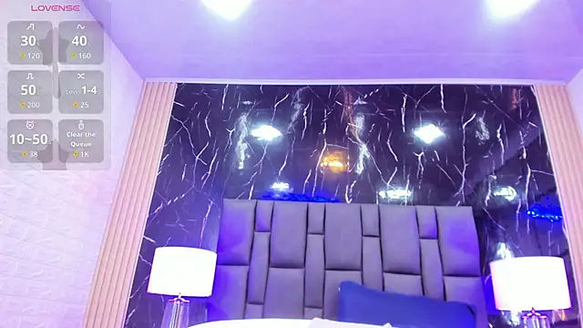 BustyGlow webcam