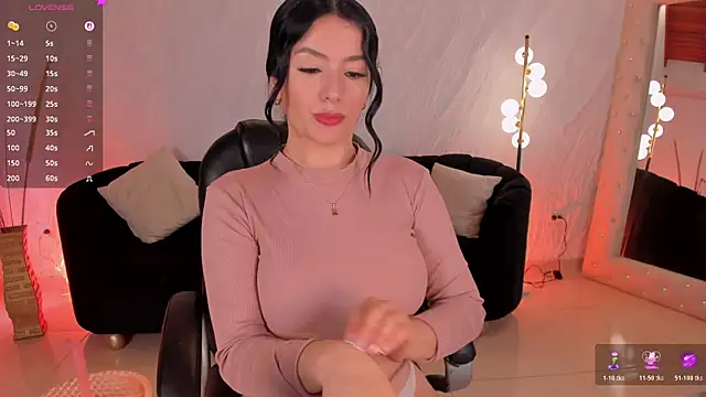 Watch JennaOlsonX live on EroticFlix - High definition streams