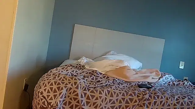 bobbiebone1@xh webcam