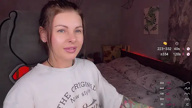 Watch Alaska_ya live on EroticFlix - High definition streams