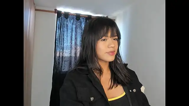 meganthompsonn22 live cam