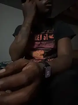MIGHTYDEMONXXX live cam