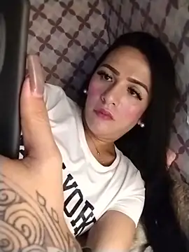 Yourbabyshane live cam