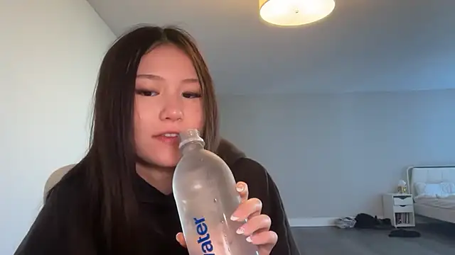 luvvivii live cam