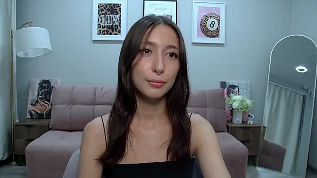 DanaRoges live cam
