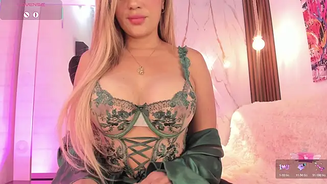 Agatha210 webcam