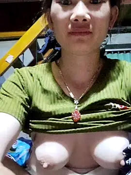 gio-thu live cam