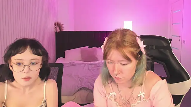 Lilac-Muse webcam