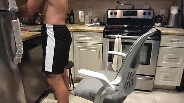 BigGuyMuscle webcam