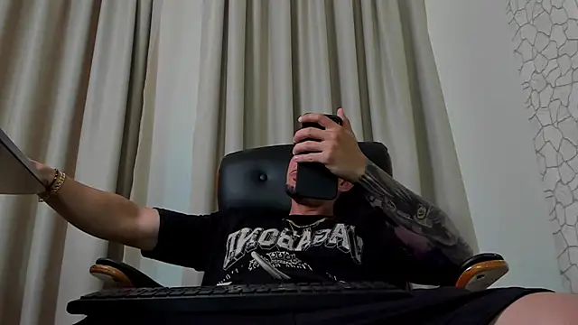 ClintMasters webcam