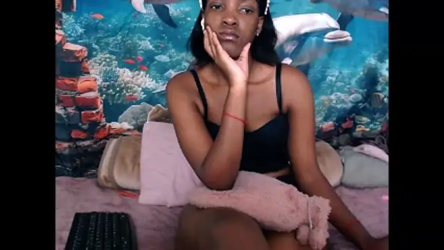 AfricanBarbiee69 webcam