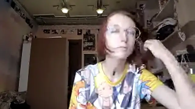 JenaeMicKonic webcam