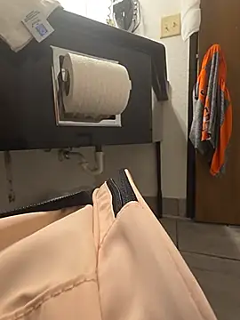 Marcusjames012 live cam