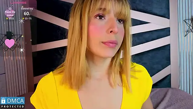 nena_cupcake_ webcam
