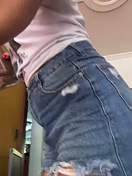 alisson__hot's live room