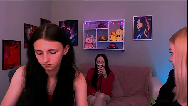 bella_dorn webcam