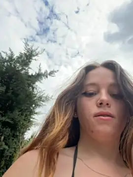Rhyumii live sex cam